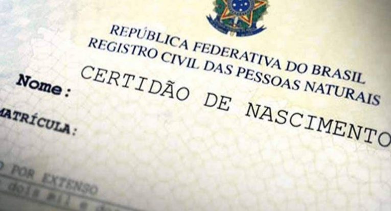 O registro civil é considerado o primeiro passo para incluir uma pessoa na sociedade e deve ser feito logo após o nascimento da criança (Arquivo/Agência Brasil)