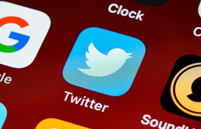O Twitter como centro de uma polêmica: novo dono promete garantir liberdade de expressão mais ampla aos usuários (Brett Jordan/Pexels)
