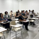 Coordenador da Residência do Porto Digital visita estudantes da UNIT
