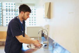 Higienização das mãos tem um impacto vital na segurança assistencial